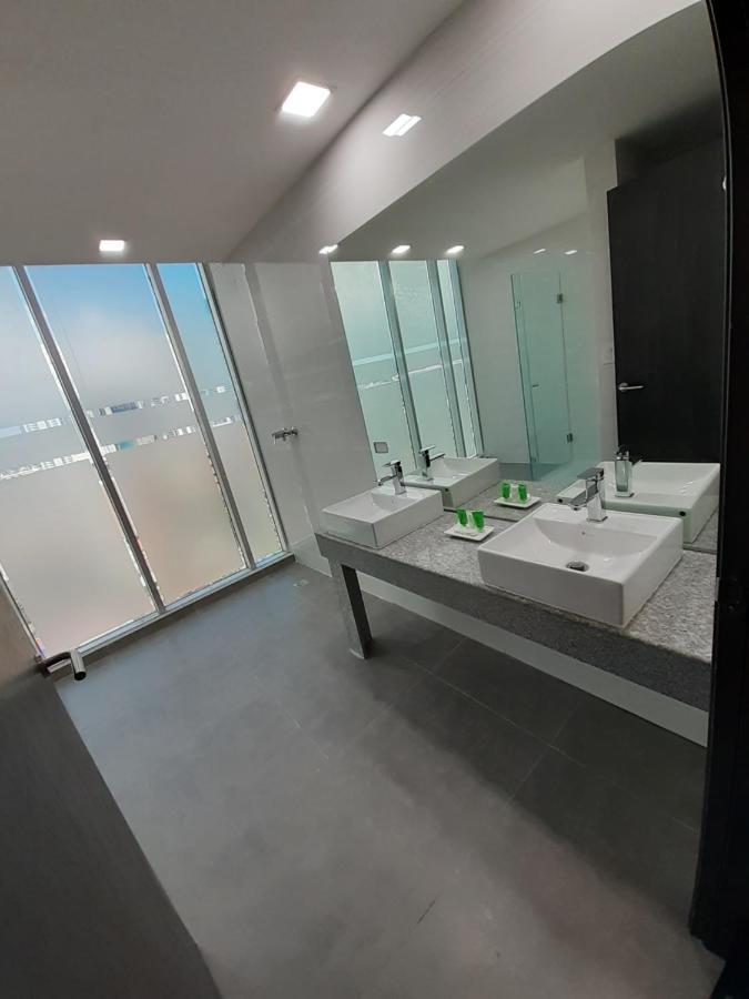 Innfiniti Hotel & Suites Cidade do Panamá Exterior foto